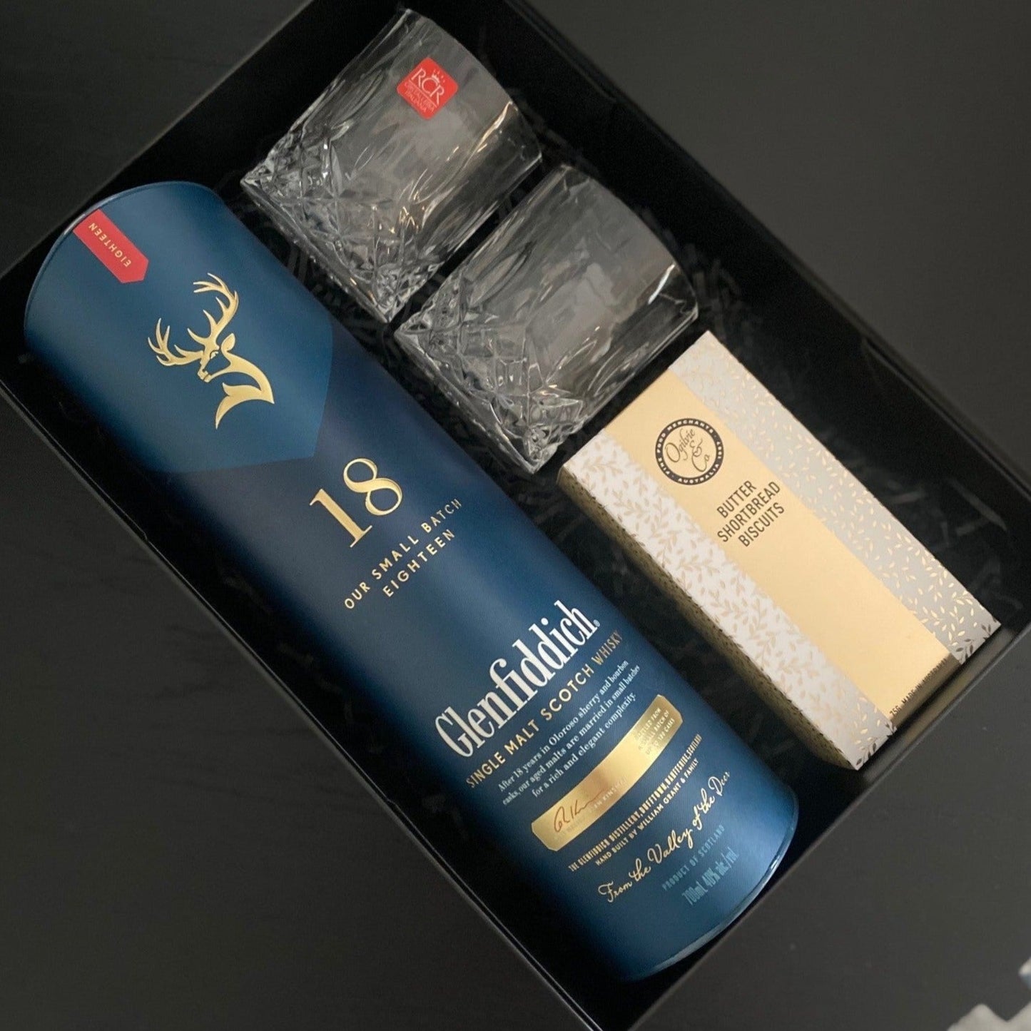 Single Lyon Whiskey Compact