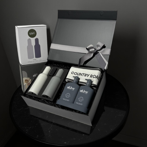 Discerning Kitchen (Shades of Grey)